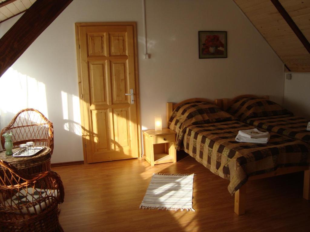 Отель Casa Dintre Salcii Uzlina Номер фото